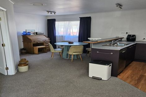 Photo of property in 8 Everest Street, Burnside, Christchurch, 8053