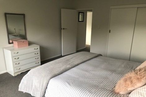 Photo of property in 1/41 Parkvale Road, Karori, Wellington, 6012