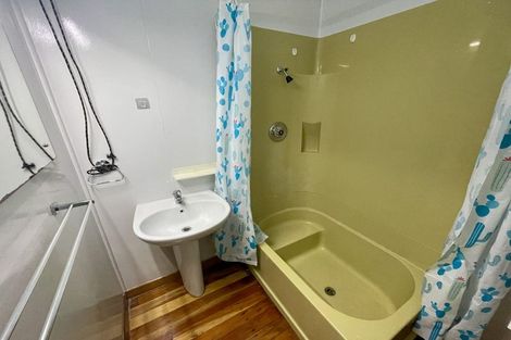 Photo of property in 21 Swainson Street, Naenae, Lower Hutt, 5011