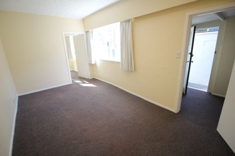 Photo of property in 140 Tasman Street, Mount Cook, Wellington, 6021