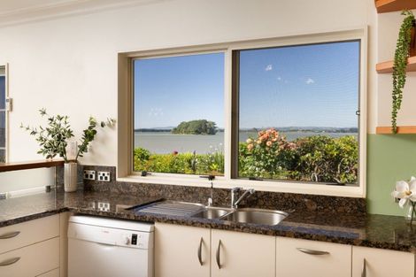 Photo of property in 204b Beach Road, Katikati, 3178