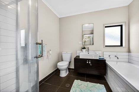 Photo of property in St Claire Village, 213/172 Mcleod Road, Te Atatu South, Auckland, 0610