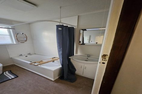 Photo of property in 32 Meldrum Street, Winton, 9720