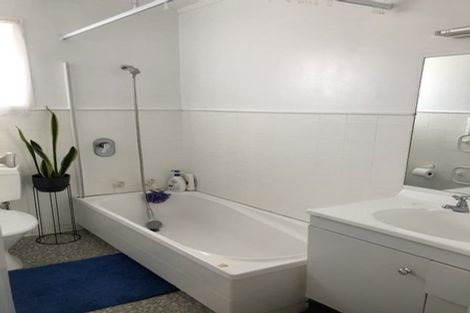 Photo of property in 1/54 Richards Avenue, Forrest Hill, Auckland, 0620