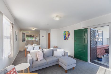 Photo of property in 2/120 Nelson Crescent, Napier South, Napier, 4110