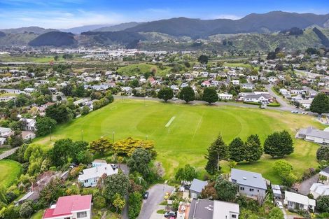 Photo of property in 12 Karaka Grove, Raumati Beach, Paraparaumu, 5032