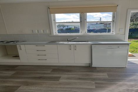 Photo of property in 1 Alice Place, Levin, 5510