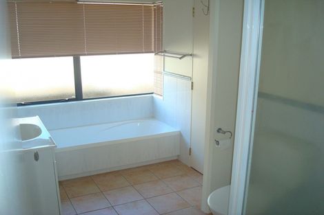 Photo of property in 7 Peregrine Place, Welcome Bay, Tauranga, 3112