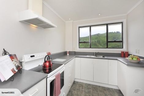 Photo of property in 12 Arizona Grove, Brooklyn, Wellington, 6021