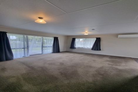 Photo of property in 31 Dickens Street, Owhata, Rotorua, 3010