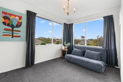 Photo of property in 21 Greendale Avenue, Avonhead, Christchurch, 8042