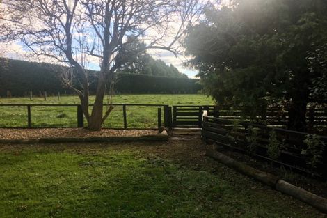 Photo of property in 1781 Dipton Winton Highway, Centre Bush, Winton, 9782