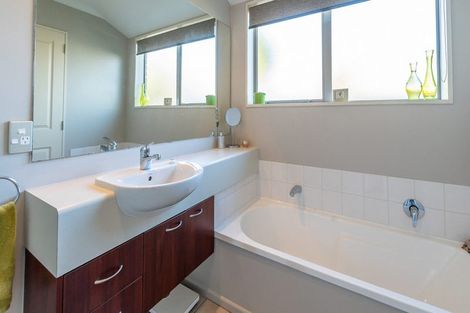 Photo of property in 102a Prestons Road, Redwood, Christchurch, 8051