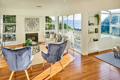 Photo of property in 57 Rona Street, Eastbourne, Lower Hutt, 5013