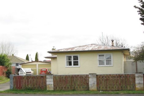 Photo of property in 12 Sefton Street, Havelock North, 4130