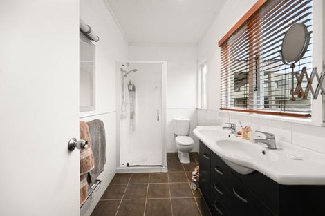 Photo of property in 41 Lake Crescent, Hamilton Lake, Hamilton, 3204