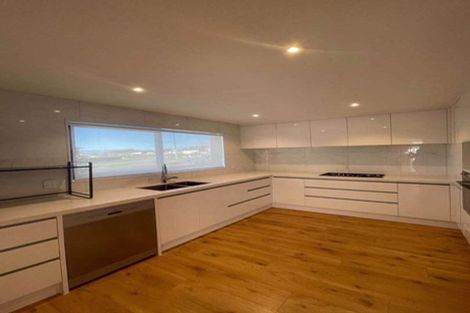 Photo of property in 8 James Mcleod Way, Silverdale, 0932