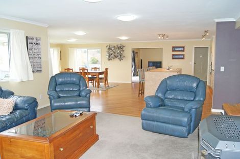 Photo of property in 16 Brown Street, Waikouaiti, 9510