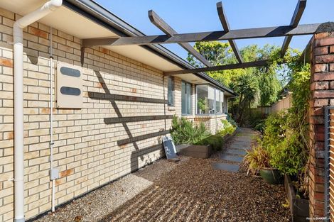 Photo of property in 25 Glenvar Road, Torbay, Auckland, 0630