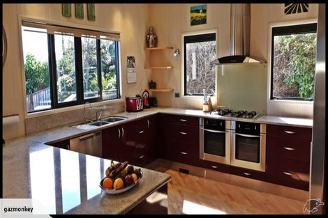 Photo of property in 27a Shelter Grove, Frankleigh Park, New Plymouth, 4310