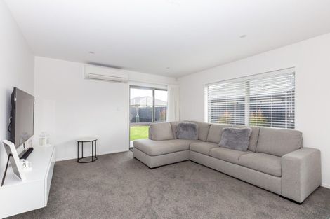 Photo of property in 10 Merino Street, Marshland, Christchurch, 8083