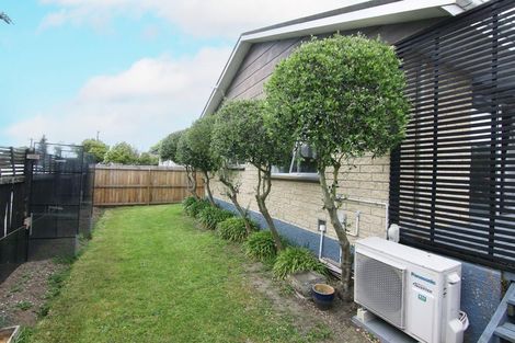 Photo of property in 1/29 Cutts Road, Russley, Christchurch, 8042