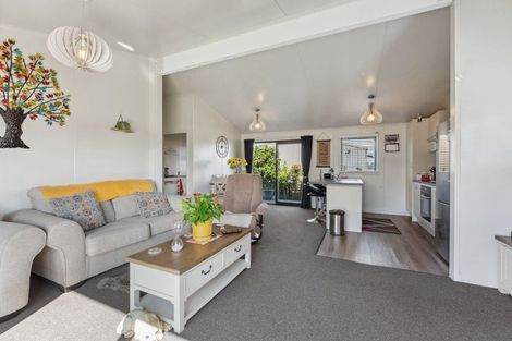 Photo of property in 68 Grey Street, Woodville, 4920