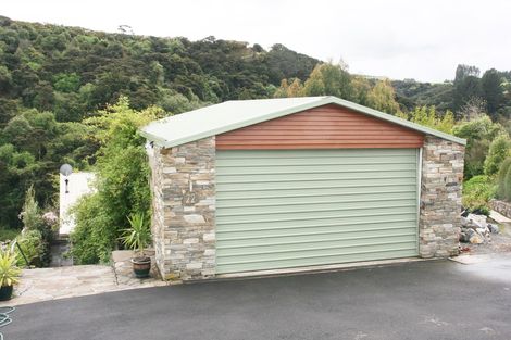 Photo of property in 22 Centennial Road, Fairfield, Dunedin, 9018