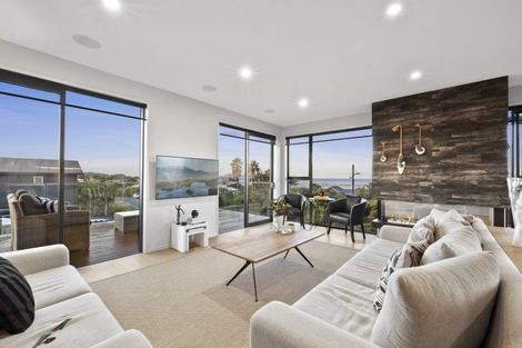 Photo of property in 22 Devon Street, Mangawhai Heads, Mangawhai, 0505