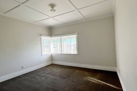 Photo of property in 82 Walmsley Road, Otahuhu, Auckland, 1062