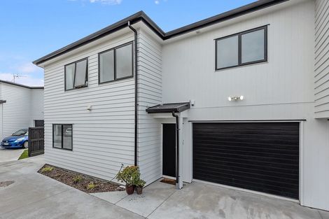 Photo of property in 2/39 Morrinsville Road, Hillcrest, Hamilton, 3216