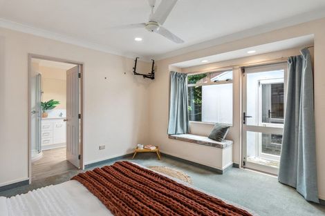 Photo of property in 289a Te Moana Road, Waikanae, 5036