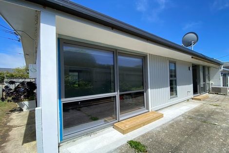 Photo of property in 3/22 Park Avenue, Titahi Bay, Porirua, 5022