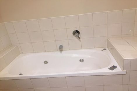 Photo of property in 8 Quarter Deck Lane, Gulf Harbour, Whangaparaoa, 0930