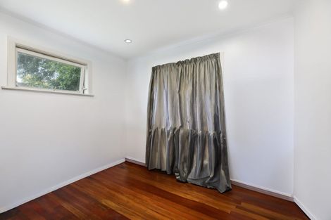 Photo of property in 44 Kohekohe Street, New Lynn, Auckland, 0600