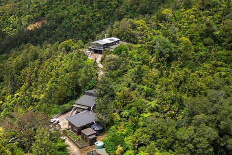 Photo of property in 166 Opanuku Road, Henderson Valley, Auckland, 0612