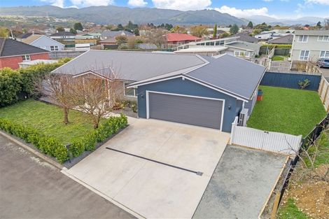 Photo of property in 10 Fire Station Lane, Trentham, Upper Hutt, 5018