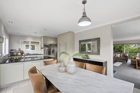 Photo of property in 16b Maunganui Road, Birkenhead, Auckland, 0626