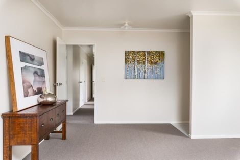 Photo of property in 7 Ari Lane, Mangere, Auckland, 2022