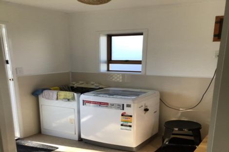 Photo of property in 2/324 Great South Road, Opaheke, Papakura, 2113