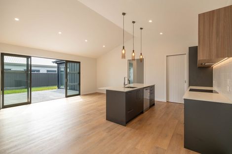 Photo of property in 32 Matau Crescent, Frimley, 4120