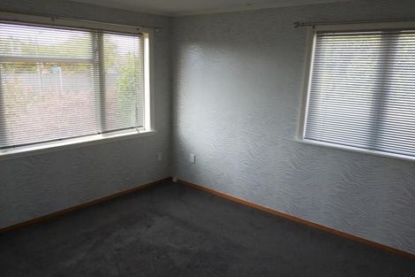 Photo of property in 19 Pembroke Street, Highbury, Palmerston North, 4412