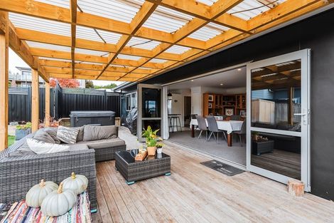 Photo of property in 297 Tauhara Ridge Drive, Richmond Heights, Taupo, 3330