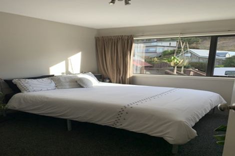 Photo of property in 6a Watts Road, Fernhill, Queenstown, 9300