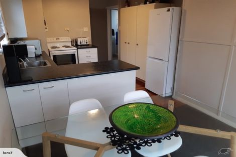 Photo of property in 28 Avro Crescent, Hornby, Christchurch, 8042