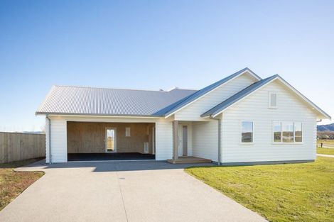 Photo of property in 181 Kupe Drive, Whitianga, 3510