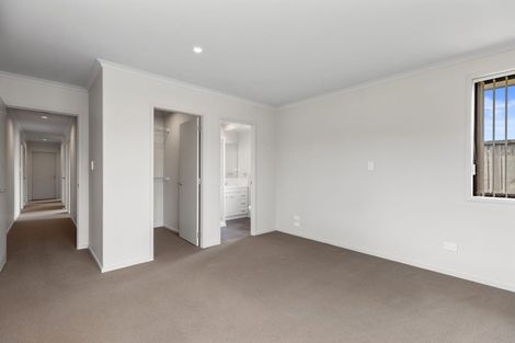 Photo of property in 80 Carrington Drive, Papamoa Beach, Papamoa, 3118