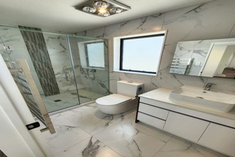 Photo of property in 32 Jabal Crescent, Totara Park, Auckland, 2105