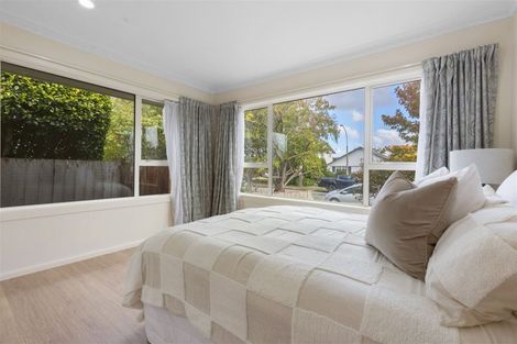 Photo of property in 18 Glenside Avenue, Ilam, Christchurch, 8041