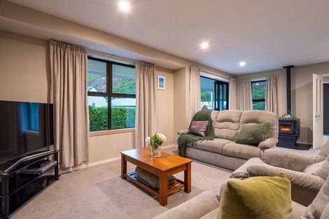Photo of property in 5 Isabel Court, Arrowtown, 9302